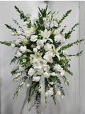 White Standing Spray